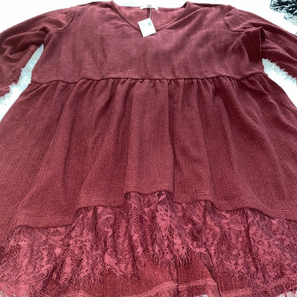 Mini dress - Picture 2 of 3